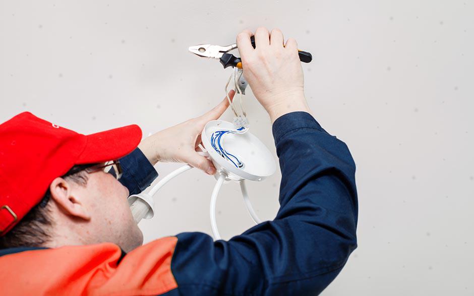 recherche électricien bâtiment Paris 9